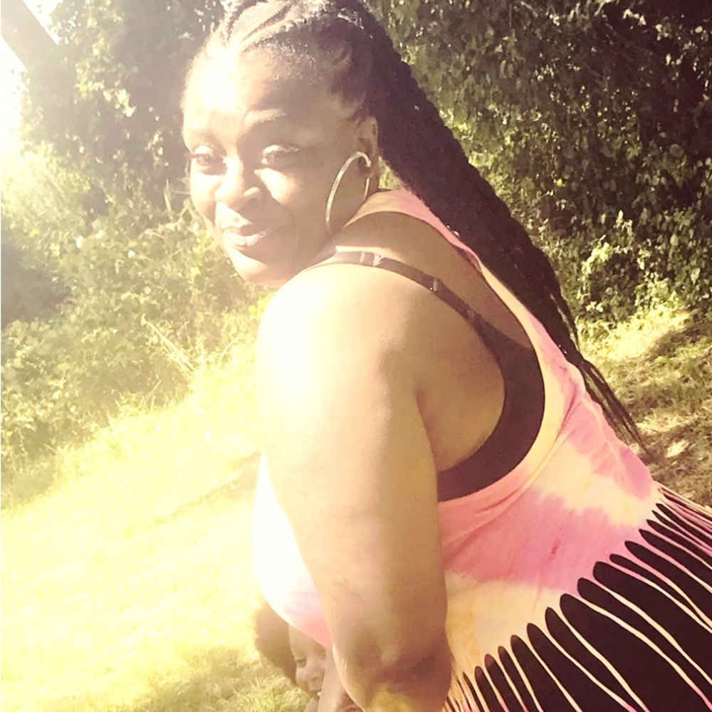 Meet your Posher, Tabby